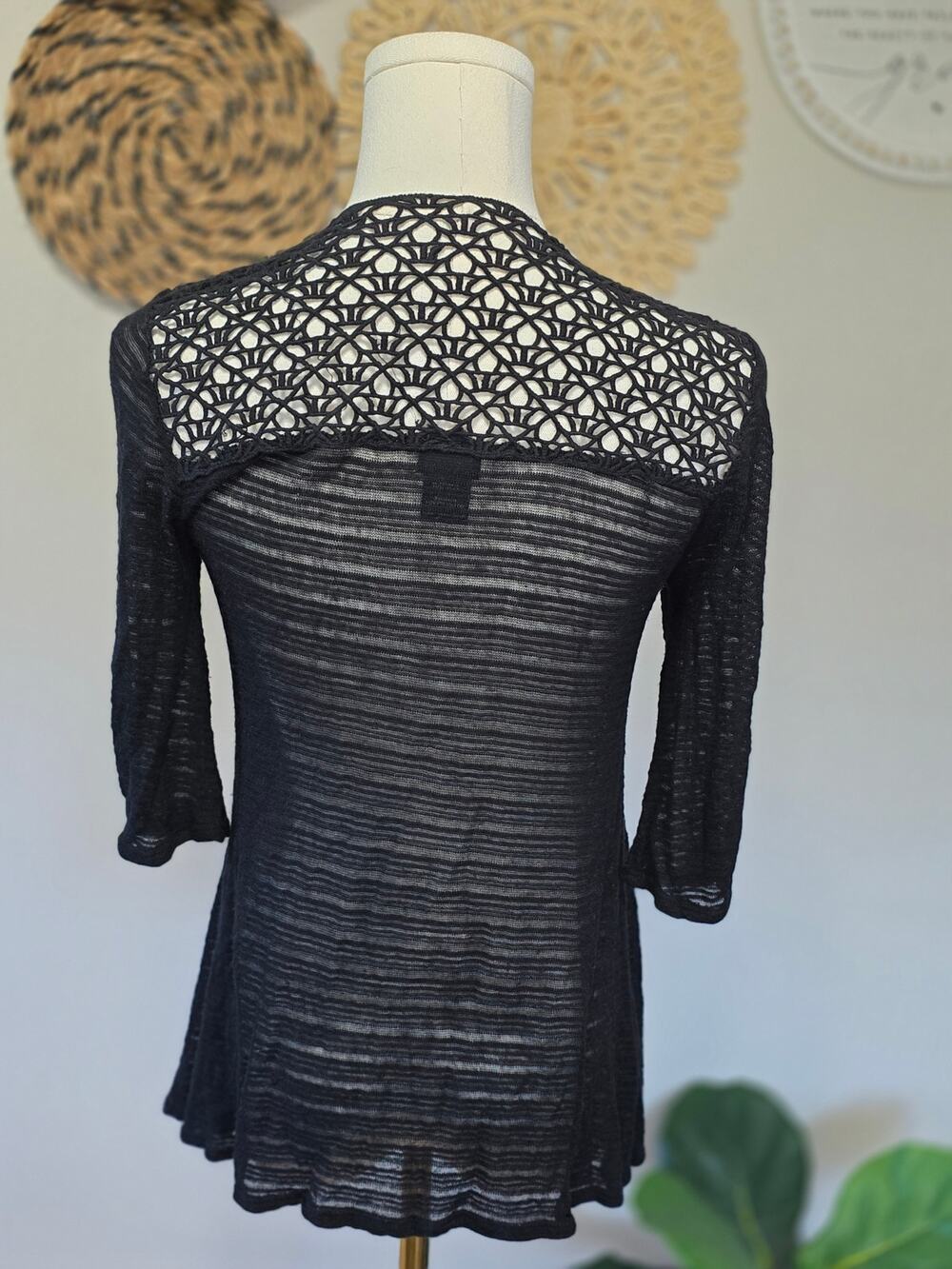 Vanity y2k Black 3/4 Rushed Sleeve Open Crochet Back Long Cardigan Womens S